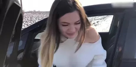 С незнакомкой в машине порно видео